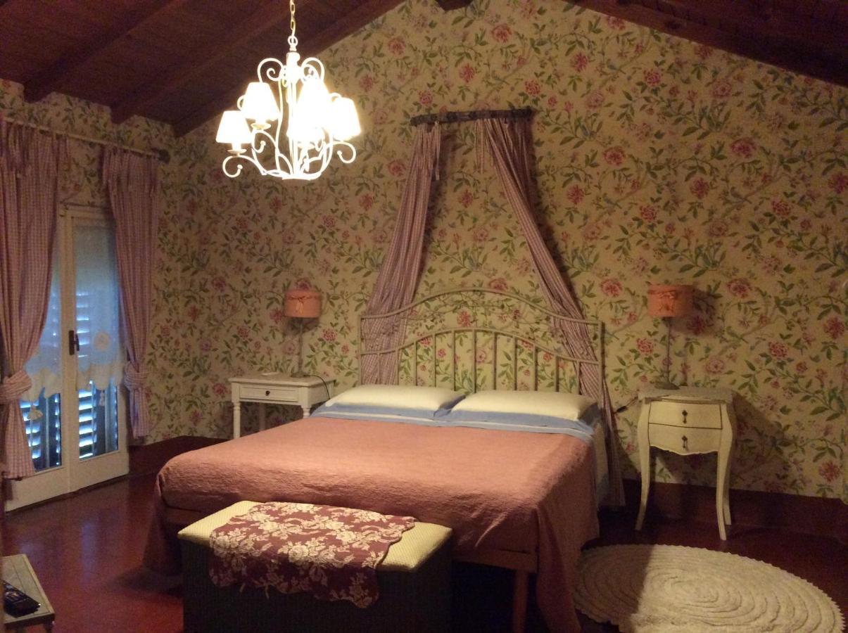 Aria Di Campagna Bed & Breakfast Lodi Ngoại thất bức ảnh