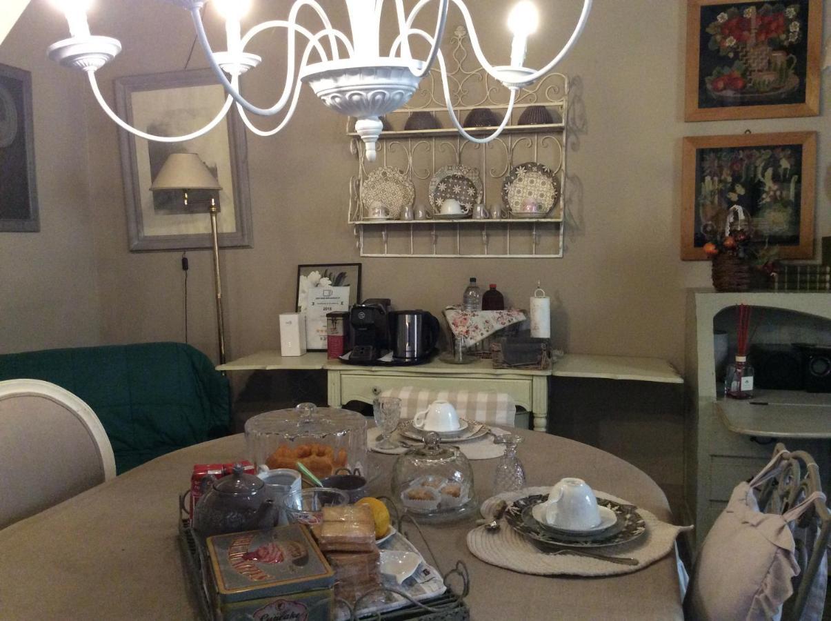 Aria Di Campagna Bed & Breakfast Lodi Ngoại thất bức ảnh
